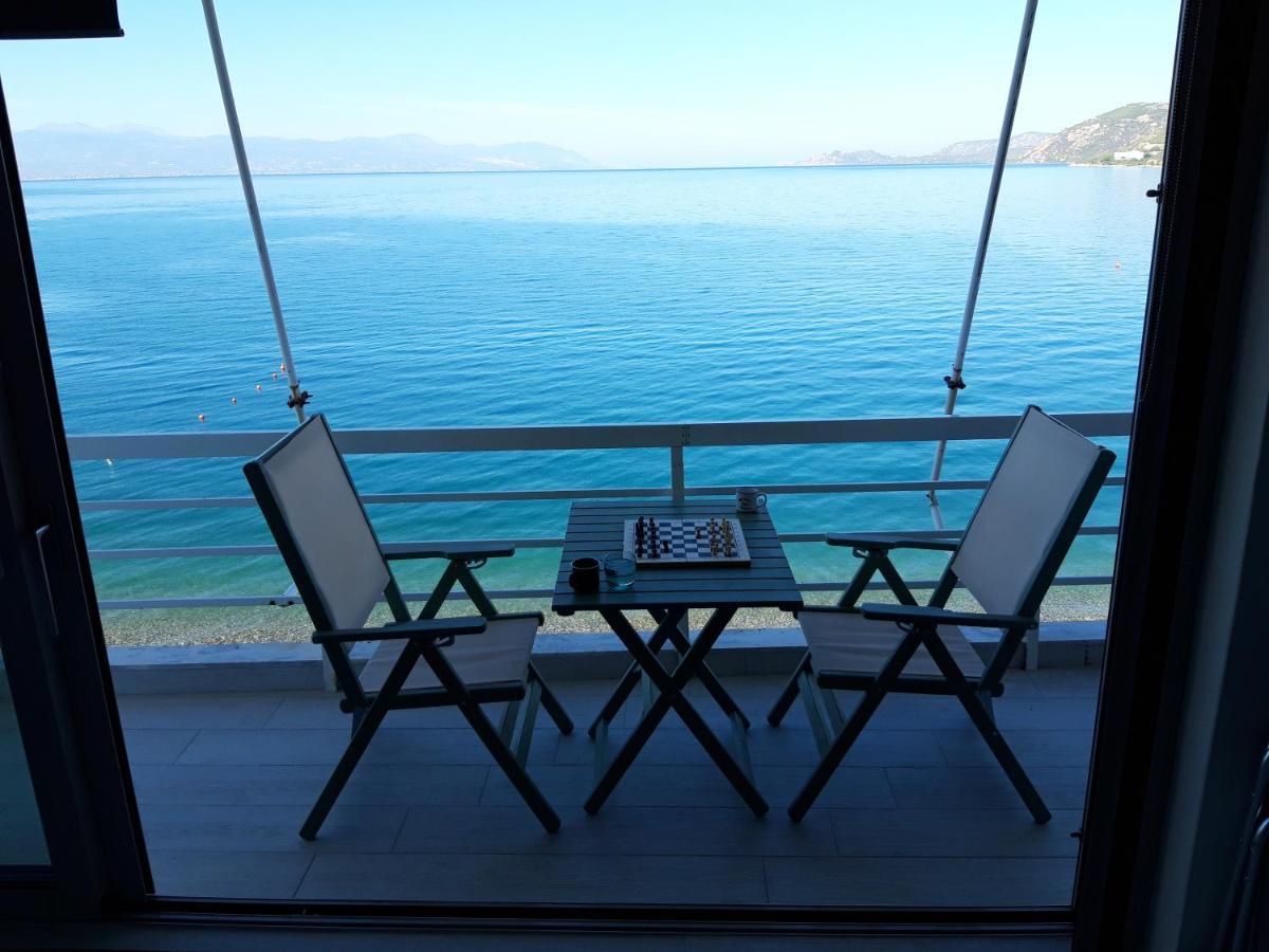 Blue Bliss Daire Loutráki Dış mekan fotoğraf